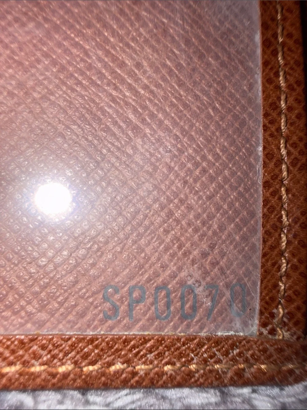 Vintage Louis Vuitton Taiga Leather Bifold Photo ID Card Holder Brown